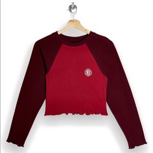 NEW| Women’s Top Shop Cropped
Varsity Raglan Sleeve Top